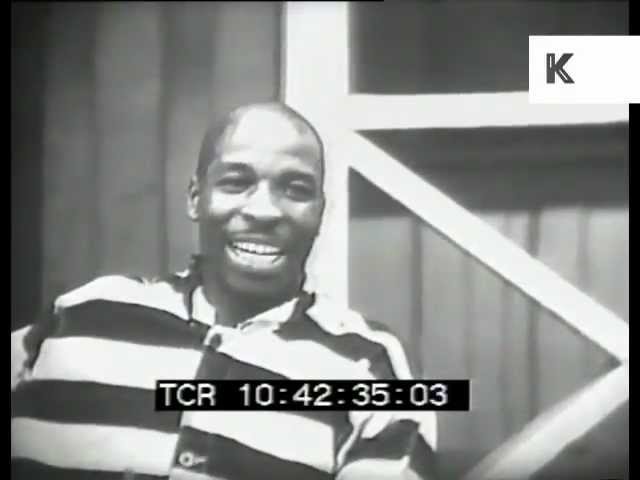 1930s chain gang prisoners singing and dancing