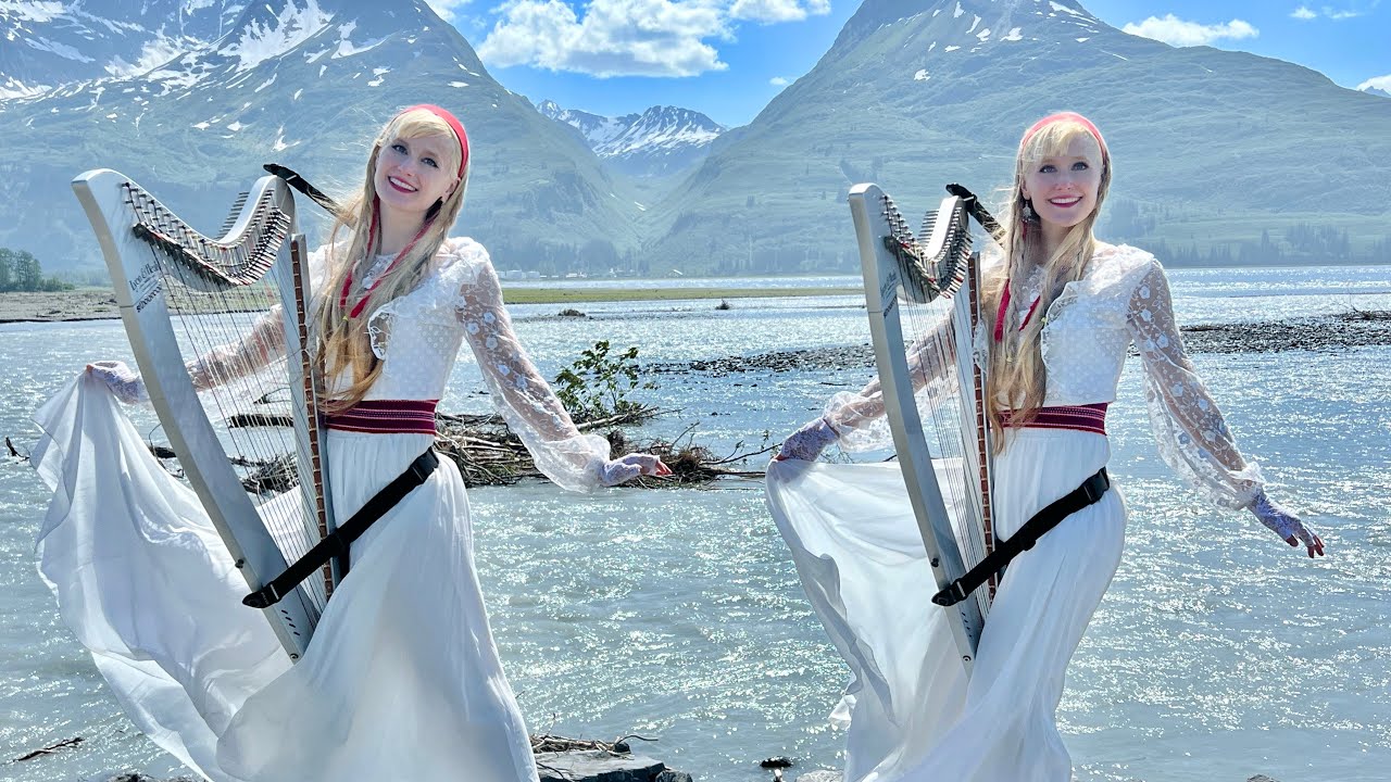 Celtic Christmas - I Saw Three Ships (Harp Twins)